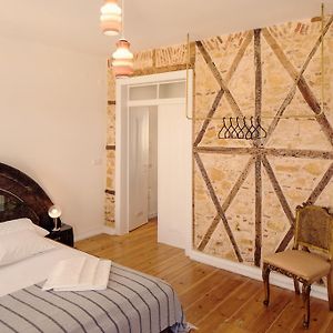 Deluxe  Private Bathroom King Room